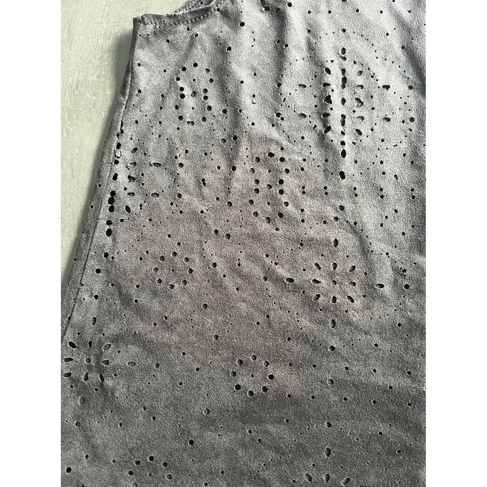 Ripe Black Faux‎ Suede Laser Cut Eyelet Sleeveless Top Crew Neck Boho Tank - Picture 2 of 7